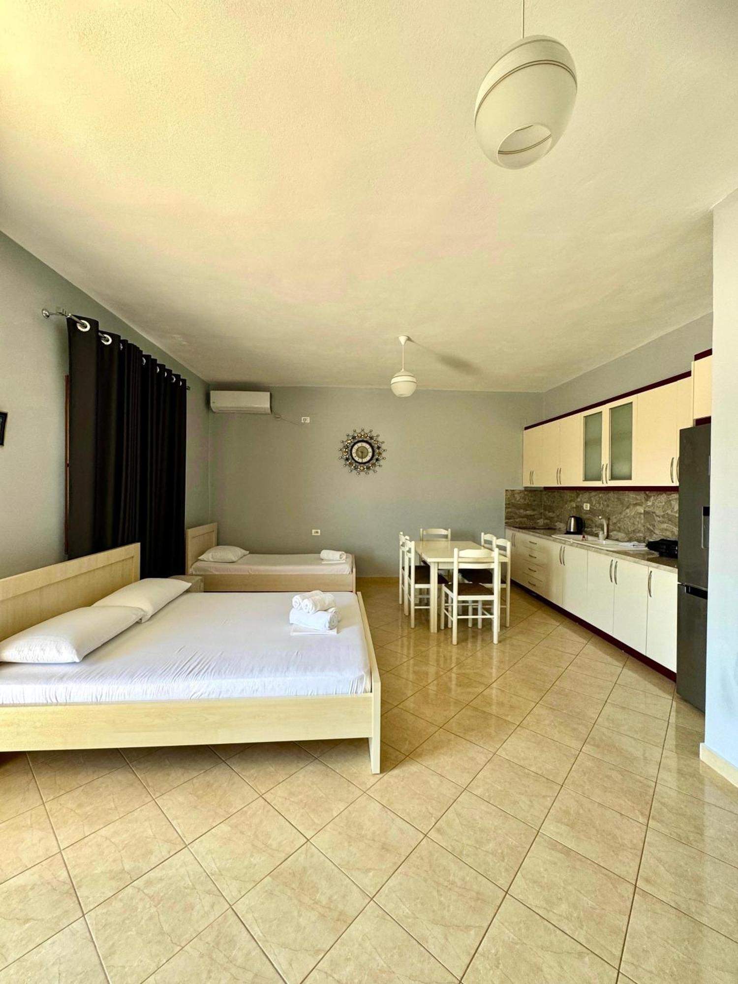 Guesthouse Redilka Ksamil Exterior photo